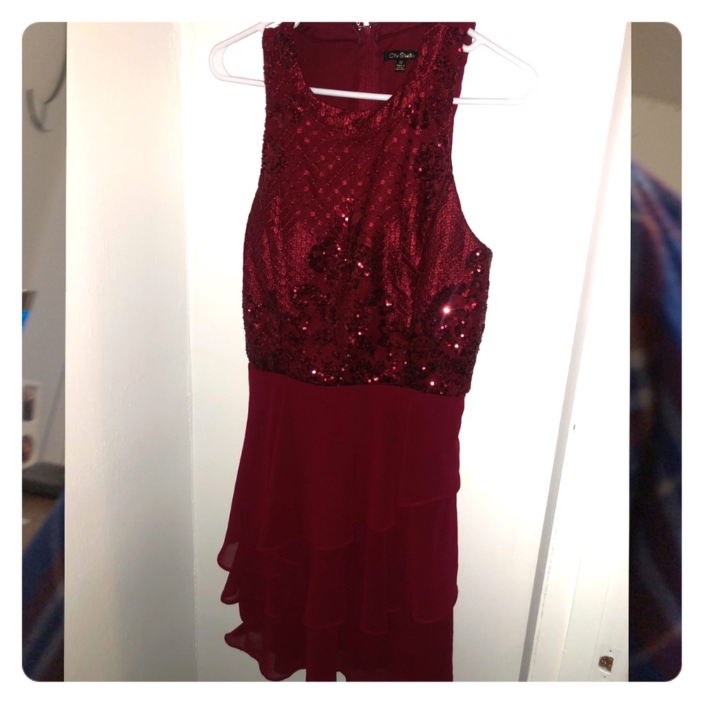 Juniors size 13 red sequence dress